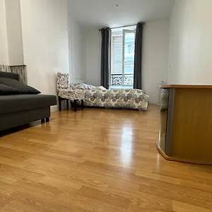 New Saint Maur-logement Lovely Flat 32m2 , Parigi Francia