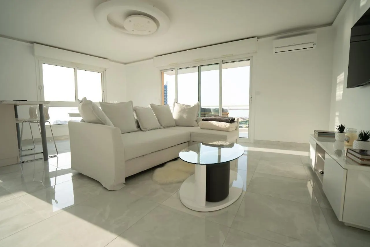 Le Petit Prince: Appartement De Haut Standing Beausoleil France