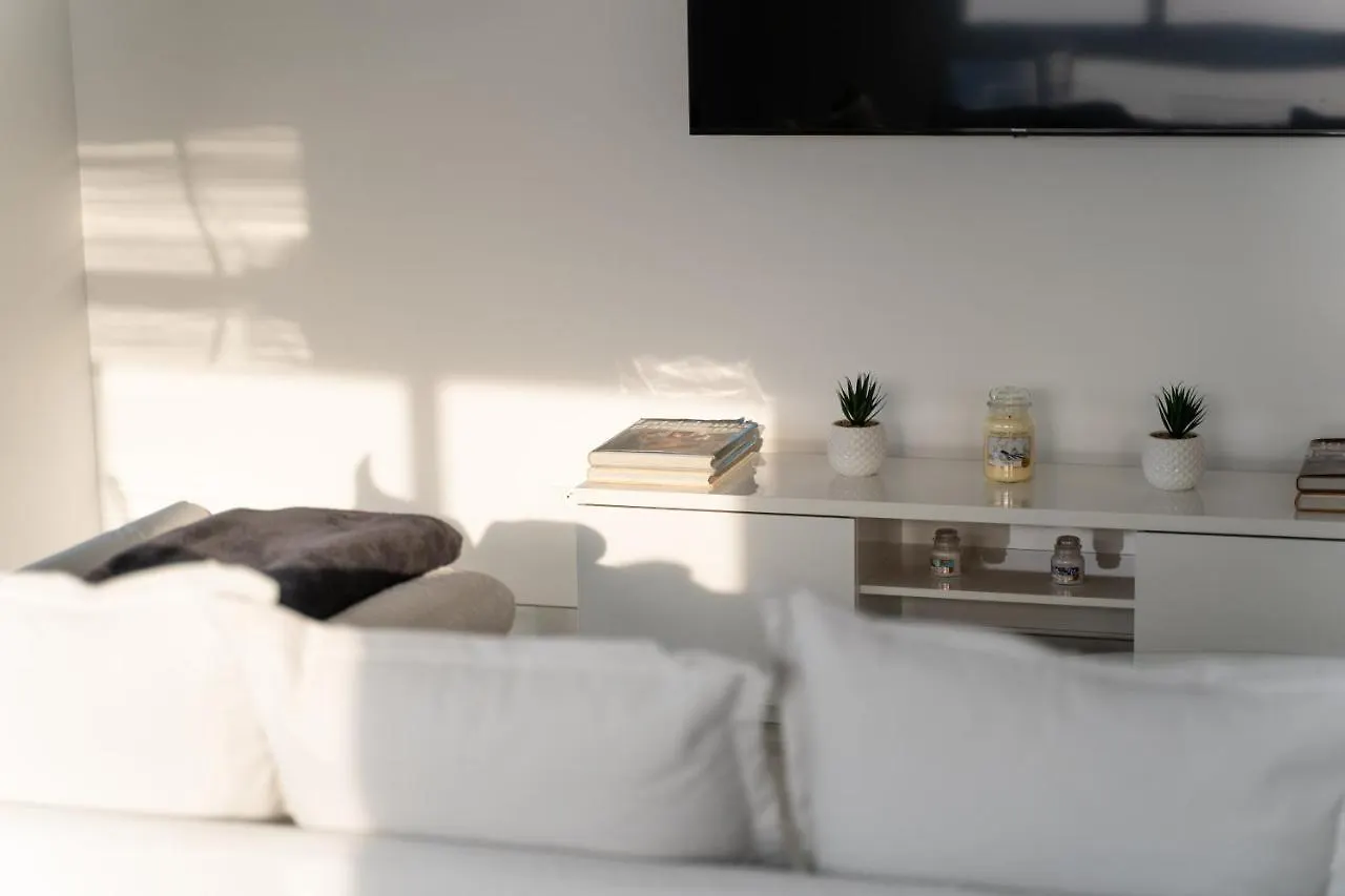 Le Petit Prince: Appartement De Haut Standing Beausoleil Apartment